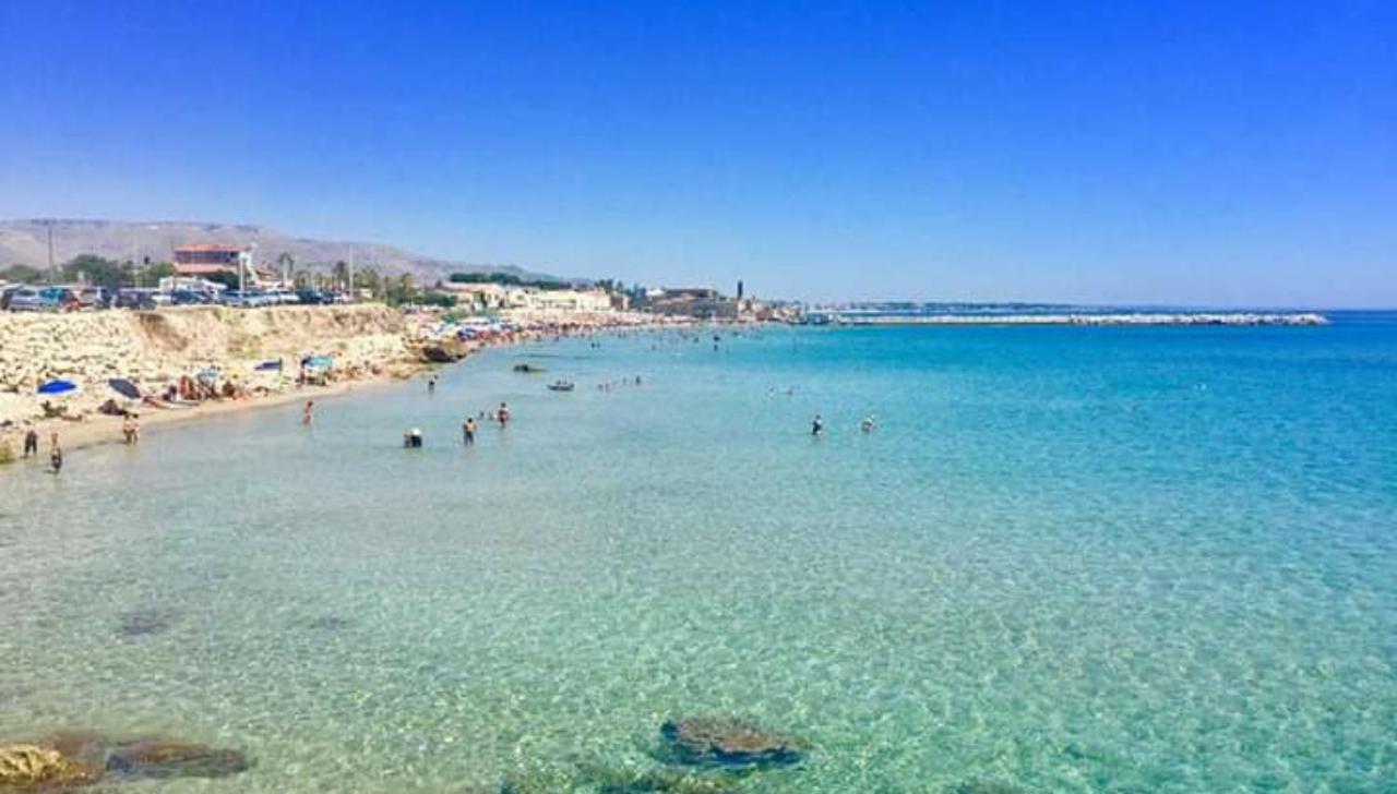 O'Paisi Casa Vacanze Avola Exteriör bild