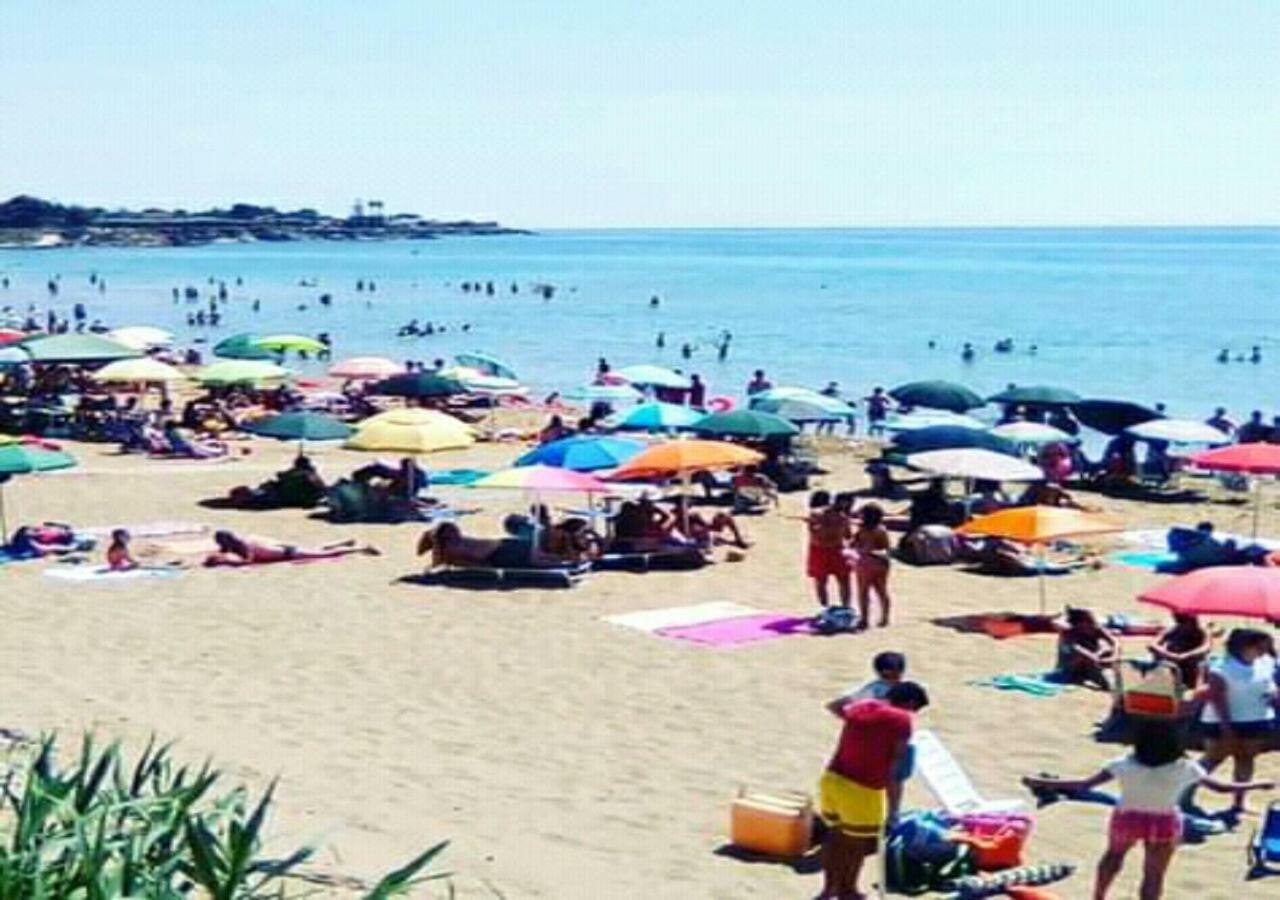 O'Paisi Casa Vacanze Avola Exteriör bild